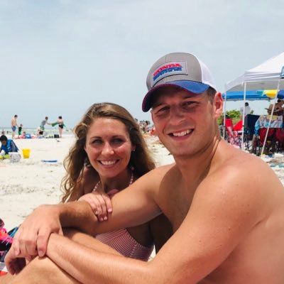 lucas_g93's profile picture. ✝️ Rock Chalk Alumnus - steadily losing followers since 2012