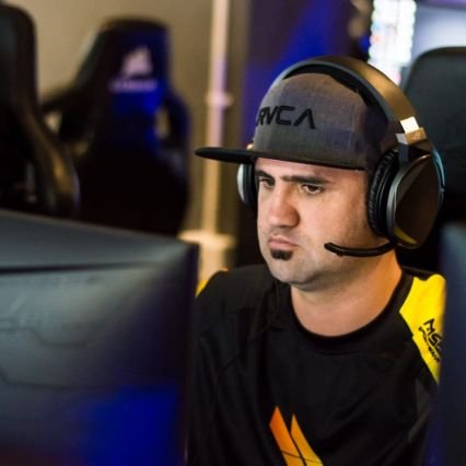 DementedM0nk's profile picture. DementedM0nk - competitive/casual gamer