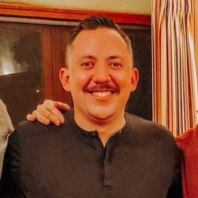 stophbarry's profile picture. 