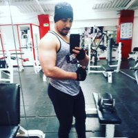 Fit Trainer Ronald Leal - @chestzleal Twitter Profile Photo