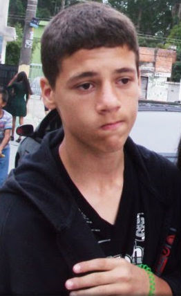 WilliWarp's profile picture. As estrelas que brilham mais fortes, são as que queimam mais rápido.