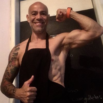 silu1708's profile picture. Deportista de corazón, entrenador personal, disfruto de la vida al máximo.