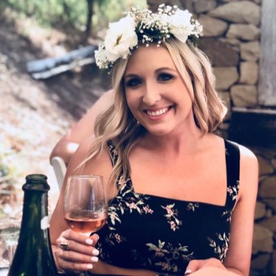 SheaElizabeth16's profile picture. 