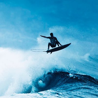 andrewjc225's profile picture. SC: a.cohen225 like to play ⚽️ and like to go 🏄🏻‍♂️ : go be adventurous