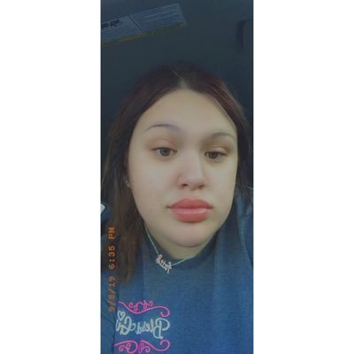 follow me on snap / freakwhitegirl & insta / @skyyybitch