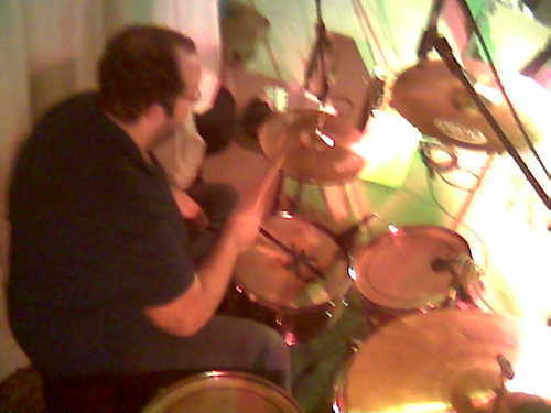 bigous's profile picture. "I wish I had a million dollars... Hot dog!"