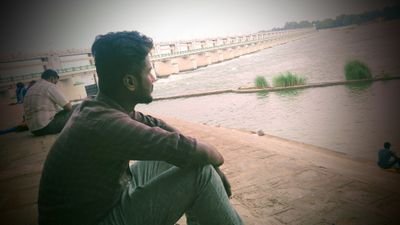 Senthil73250918's profile picture. 06 01 1999