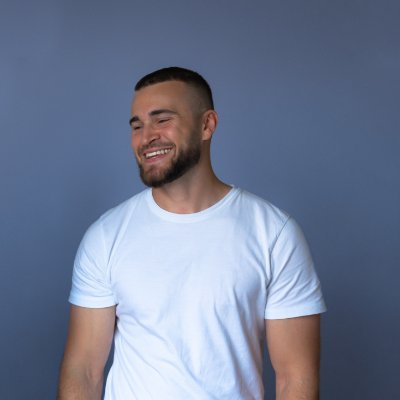 akidnamedSimon's profile picture. Until one realizes that twitter isn't about the quantity of followers, but the quality of whom you follow - One is going to have a bad time.