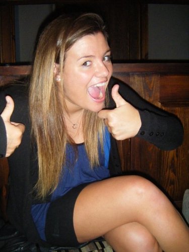 FormellaCIA's profile picture. Obsession is my weakness... and I have a tendency to babble! I also have an unnatural addiction to the colour orange! & my baby sister is my idol I love her