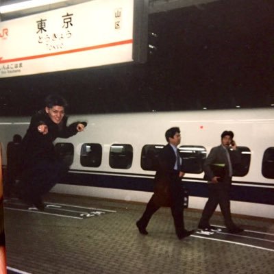 JJ_AAKKII's profile picture. Go through the present!