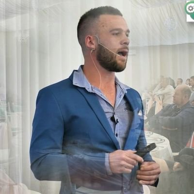 🔥CREATE-INNOVATE-ADAPT🔥
🔥ENABLING OTHERS TO CREATE AND LIVE A LIFE ON THEIR TERMS🔥
Speaker 🤠
Coach 😇
Professional life changer 🤓