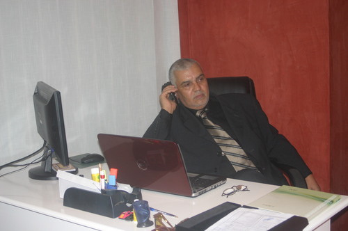 Ancien Directeur-général à la Maison Arabe du Livre.
Actuellement en retraite et consultant indépendant.