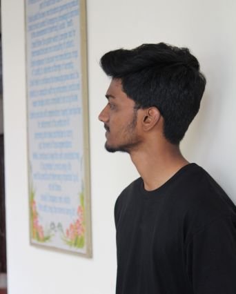 AdrushKaragi's profile picture. 