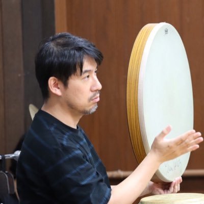 smooth_ks's profile picture. 京都で小劇場演劇の俳優と制作者をしています。 所属：ニットキャップシアター／ベビー・ピー／KYOTO EXPERIMENT事務局／一般社団法人毛帽子事務所 理事