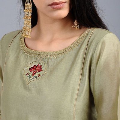 Embroiderer, Artist and Crochet https://t.co/86BiQ7eJif
