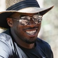 Gary Newell (@juliusnewell) 's Twitter Profile