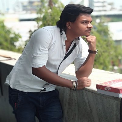 RishavR64612433's profile picture. अपने बारे में कभी बुरा मत सोचो, क्योंकि उसका ठेका दुनिया वालों ने ले रखा है