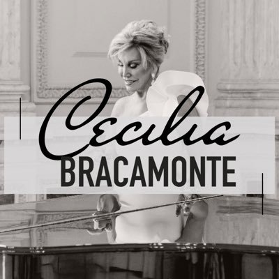 Desde hace más de 50 años inicié mi carrera y hoy sin descanso sigo difundiendo nuestra música peruana y el arte que llevo en las venas.