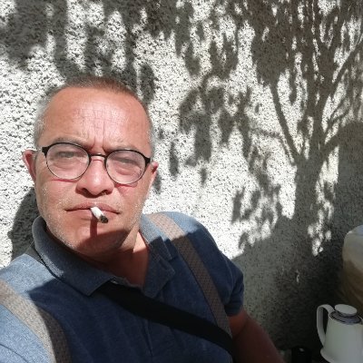 Richard born in the Hague Advocate of Legalizing Hemp Weed HempOil.. HASH Morocco.. ISAGUEN KETAMA HASHISH MEDICAL HEMP