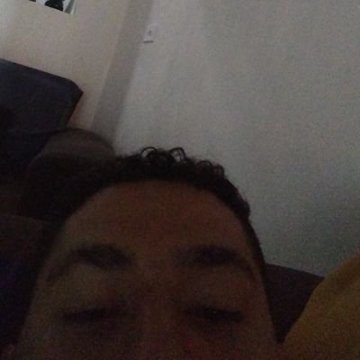 andergamer46's profile picture. Ser bom não é sinônimo de ser idiota, ser bom é uma virtude que alguns idiotas não entendem.