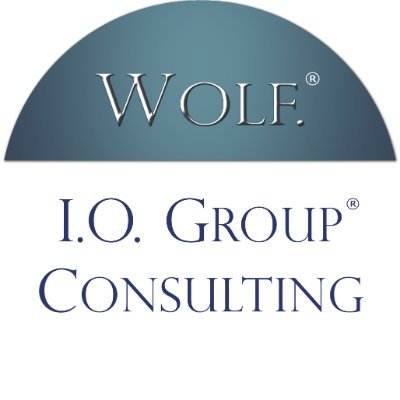 We develop tailor-made concepts and company-specific solutions, tailored to your business issues.