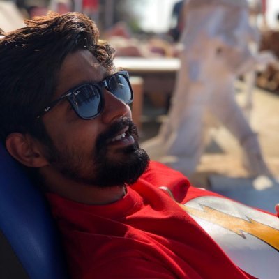 harshitsukhwal_'s profile picture. 