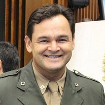 Único militar do Exército Brasileiro eleito Deputado Estadual no Paraná. 🇧🇷
