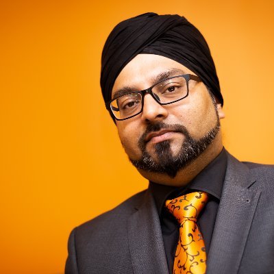 LinkedIn Trainer. No longer active on this platform. See pinned tweet.
