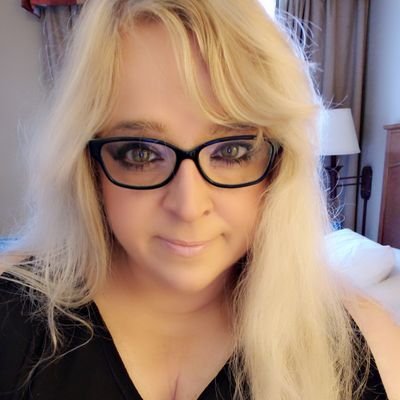 Renée Carolan is a Sr. Advisor @ Press Ganey Associates with 28 years of clinical & administrative healthcare experience. Opinions are my own. #HealthcareStrong