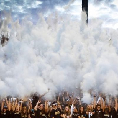 STUDENT SECTION LETS GET IT🏈🏈 ALL THEMES AND UPDATES WILL BE POSTED HERE!!! turn on post notifications!!