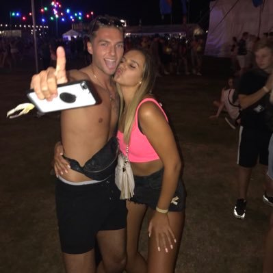 _xxeliciaxx_'s profile picture. 