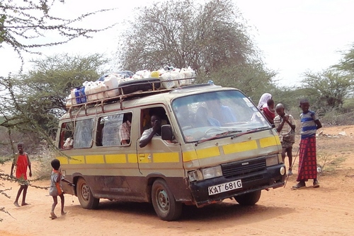 ariaal_masula's profile picture. 徳島大学総合科学部に勤務しています。沖縄・ケニア乾燥地・難民キャンプといった周縁から世界を見る。最近はグローバリゼーションのなかで変わりゆく国家と市民社会のかたちに関心があります。