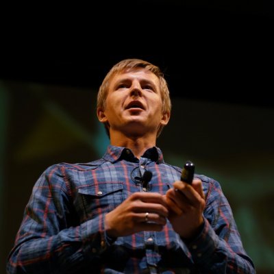 Director of Engineering. LIVE Streaming @Netflix. Author of https://t.co/xndjrqS9Kr. Career mentor. Problem solver and trouble maker. Past: Microsoft, Intel.