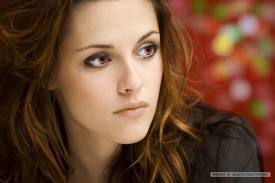 Bella_SwanATF's profile picture. I'm Bella Swan, I live in forks with my father @CharleSwanATF . I have  a wonderful sister @TheSexyBellaS Single 18* Mature.