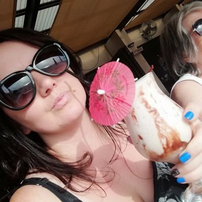 flixipie's profile picture. 