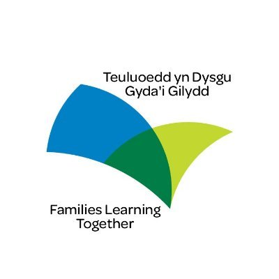 Teuluoedd yn Dysgu Gyda'i Gilydd
Families Learning Together