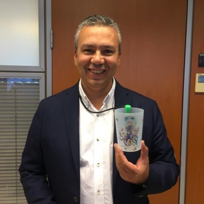 damaso_arteaga's profile picture. licenciado en Derecho.