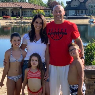 VinceHordemann's profile picture. Sports business professional @selecthoopsusa