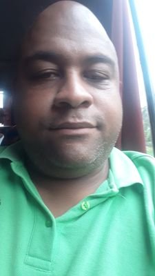 ArielWh65511090's profile picture. trabajador