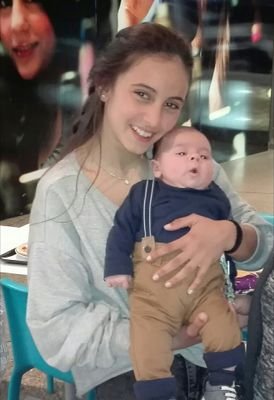 Soraya31579534's profile picture. 14y
1.60m
❤cantar❤dançar❤
#campoaventura