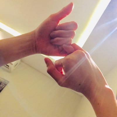 kraEpost247's profile picture. 