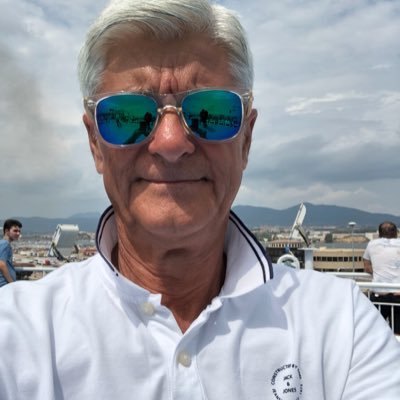 Antonio48033982's profile picture. Programmi TV Lifestyle Notizie Ambientalismo Cinema Politica Scienza Calcio Satira & Comicità