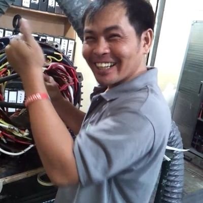 Roymagallanes7's profile picture. motor winder technician