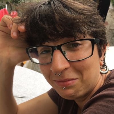 reneepera's profile picture. (ella) Sociolingüista profe de català a Alemanya. Feminisme interseccional o barbàrie ✊ Bollera, gràcies a Déu!