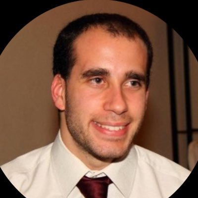 Euro citizen (Italy). Doctor, medical science manager oncology for a leading biopharma company. Speaking about diversity, science, economy-geopolitics & fashion
