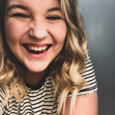 girl mom | wife | marketing director for River City Marketplace | infj | 2w3