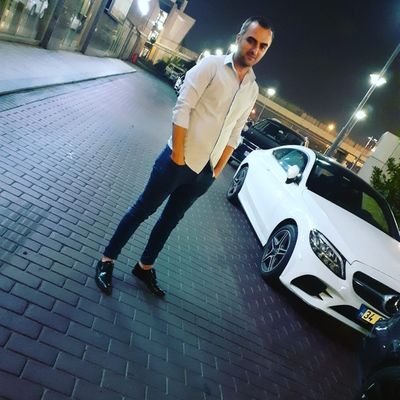 NavruzVahdet's profile picture. 