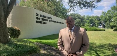 Lorenzo86067552's profile picture. changing mindset