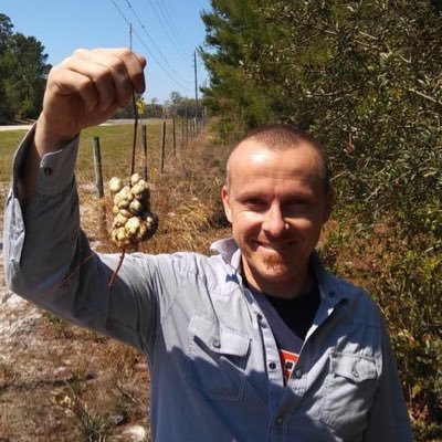 Evolutionary Biologist | Scientific Naturalist | Associate Professor @RiceUniversity #biodiversity #evolution #speciation #entomology #galls #discovery #eDNA