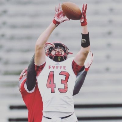 Fyffe highschool🏈⚾️🏀 6’4 225 c/o 2021 3.31 gpa. https://t.co/bdJK8MTMoq https://t.co/TDENwsXCs6